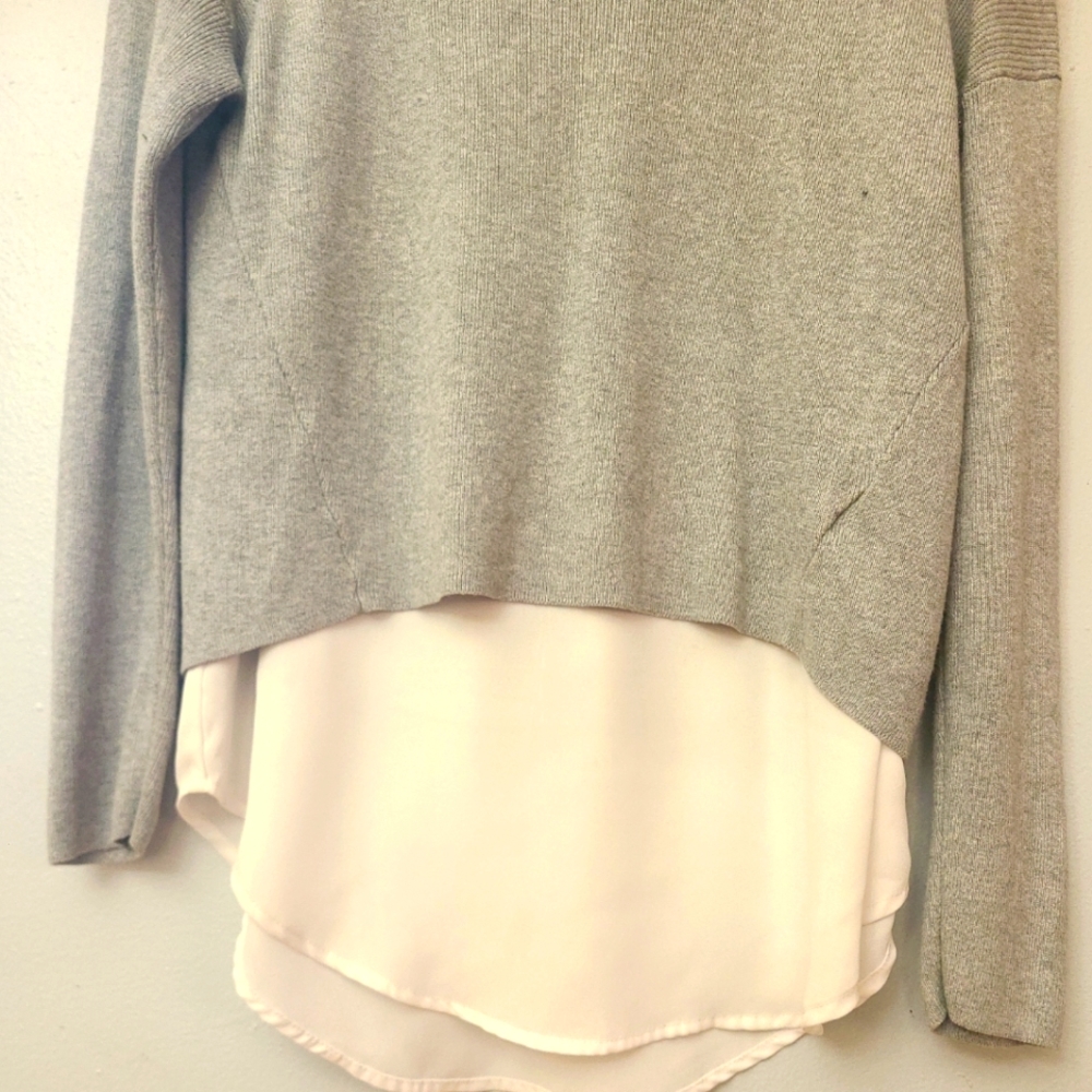 MK gray woman sweater size M pre-owned